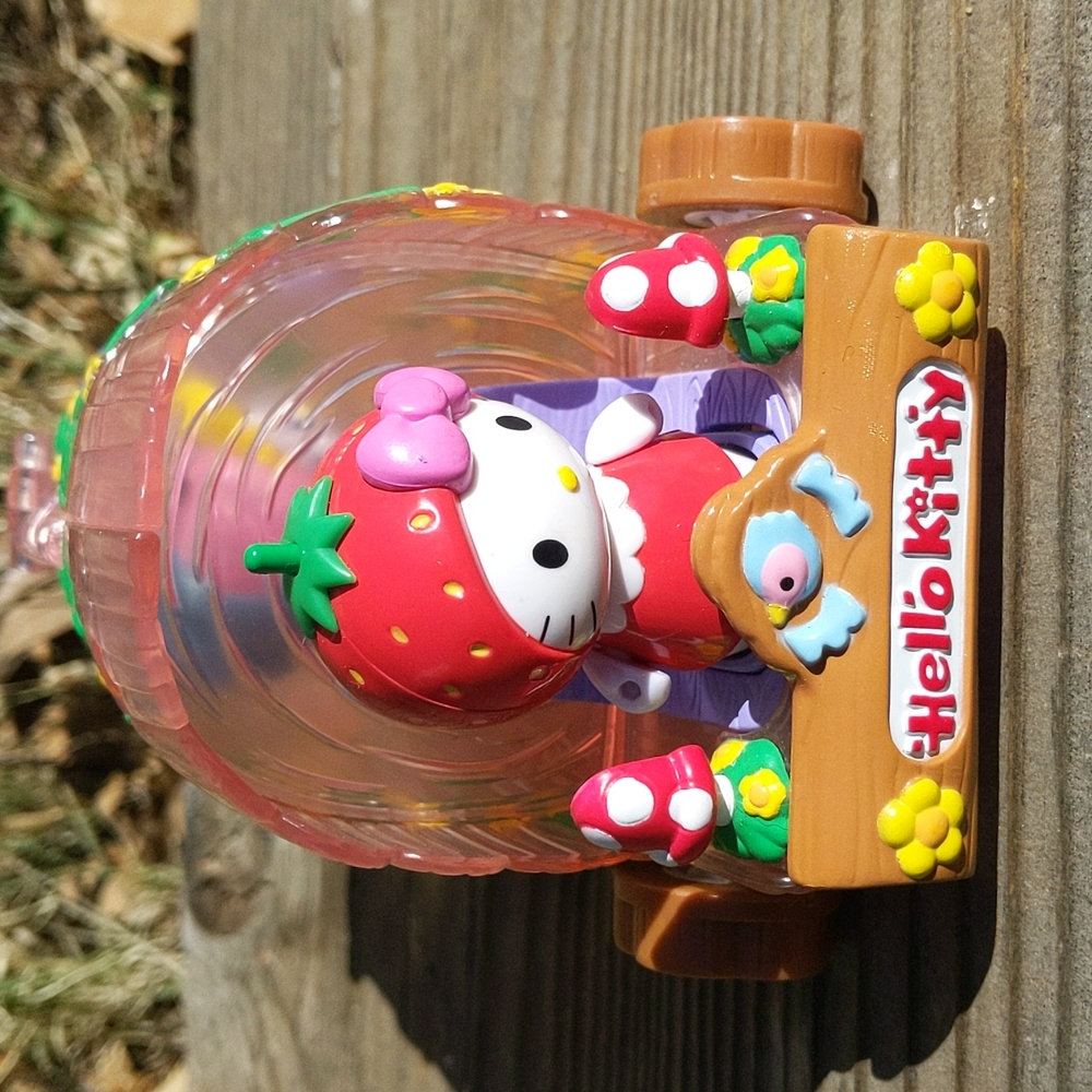 NEW Hello Kitty Sanrio toy car